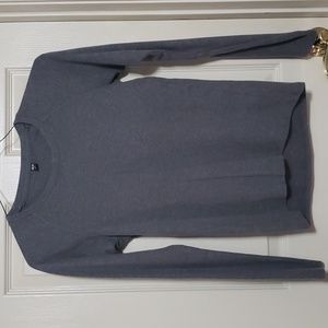 Uniqlo gray sweater